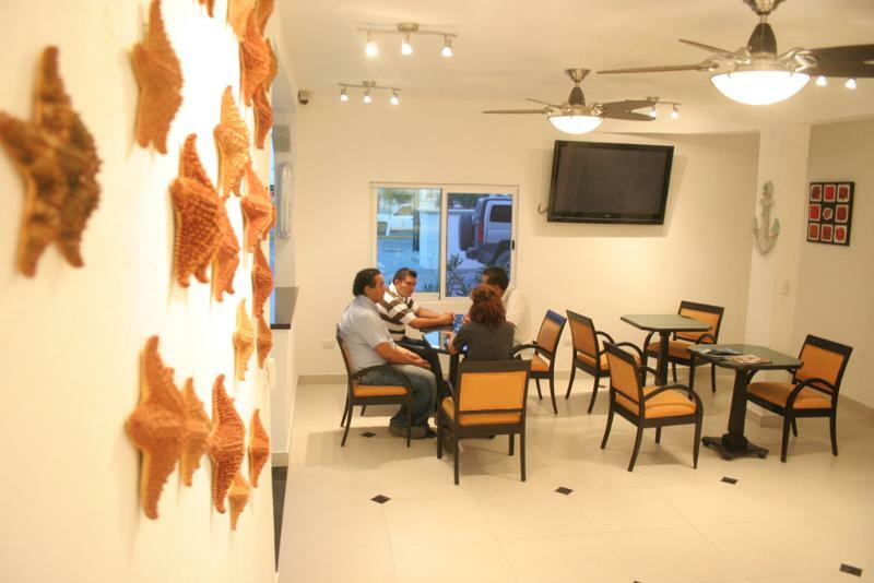 Hotel Del Sol Cancún Extérieur photo