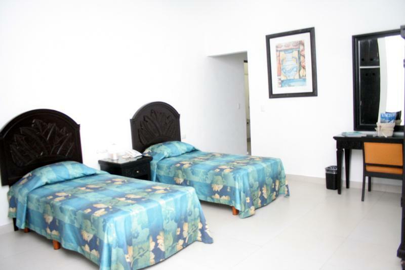 Hotel Del Sol Cancún Extérieur photo