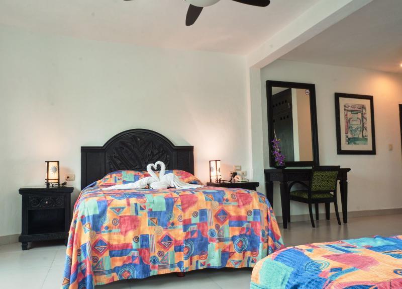 Hotel Del Sol Cancún Extérieur photo